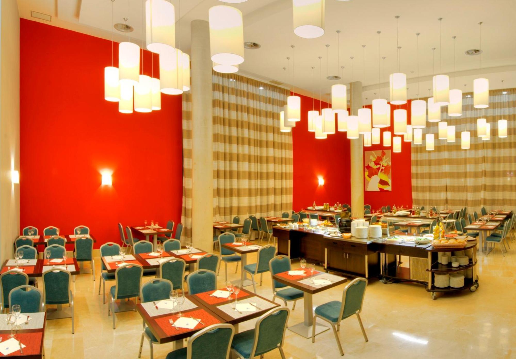 Porcel Avant Torrejon de Ardoz Ngoại thất bức ảnh