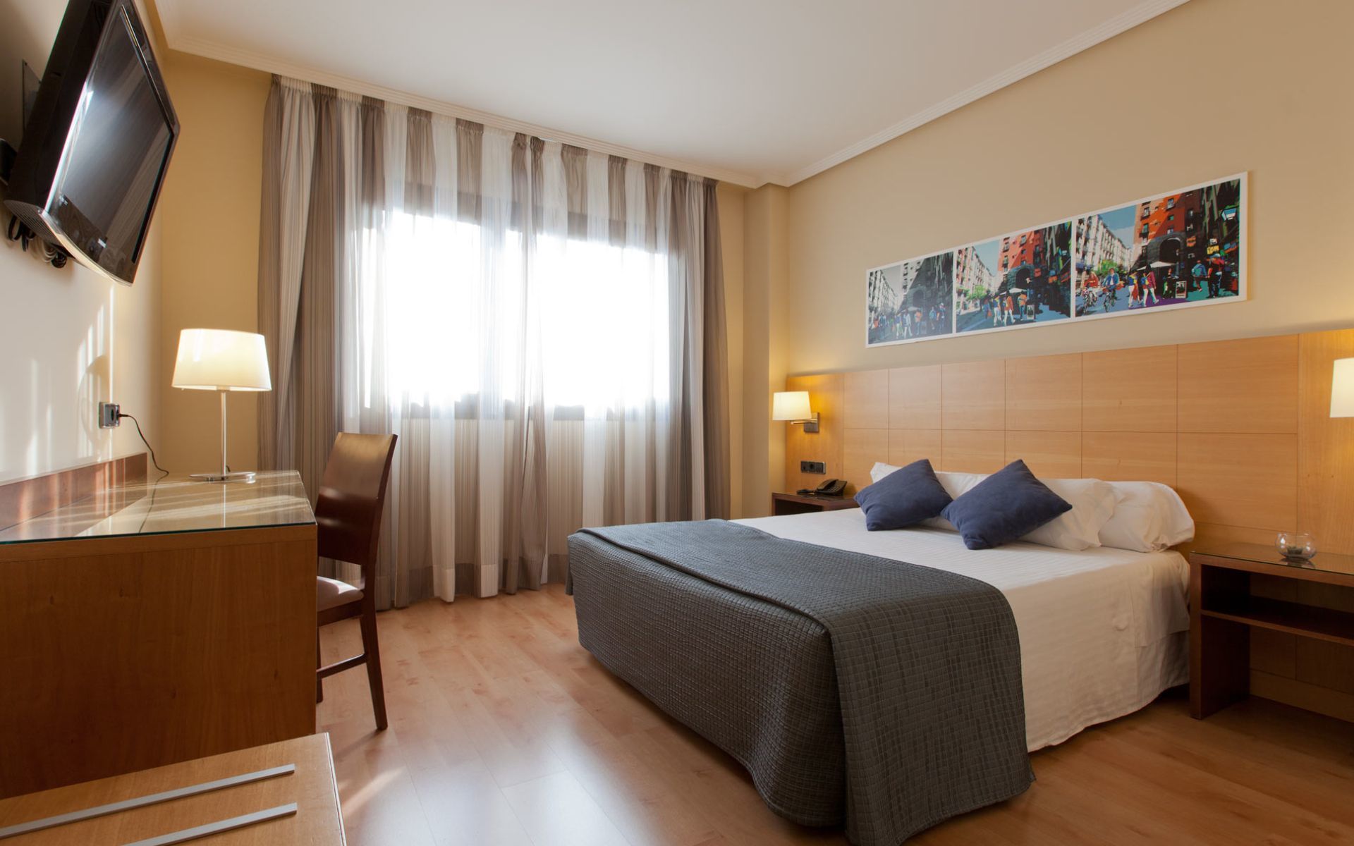 Porcel Avant Torrejon de Ardoz Ngoại thất bức ảnh