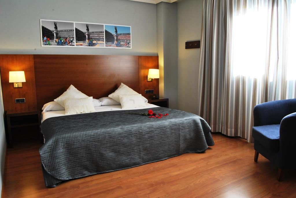 Porcel Avant Torrejon de Ardoz Ngoại thất bức ảnh